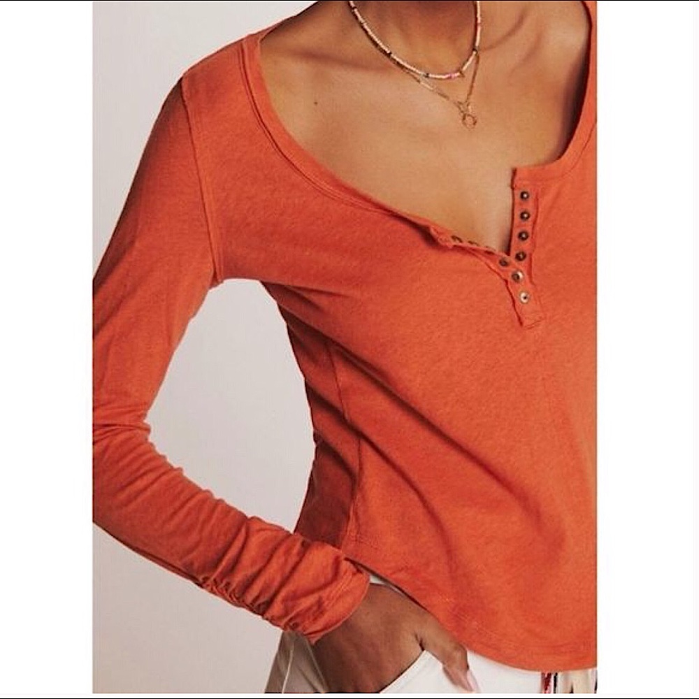 ANTHROPOLOGIE Pilcro Sustainable Henley - Picture 3 of 10